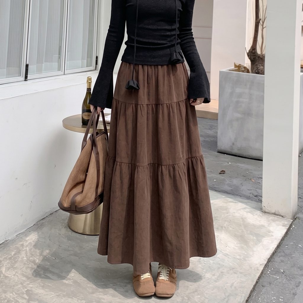 2026 Early Autumn Korean Lazy Commute Hip-Covering Slimming Umbrella Skirt Women A-Line Midi Puffy Tiered Cake Skirt