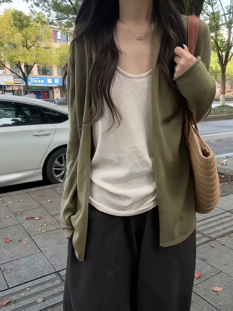 Green Loose Knit Cardigan for Women 2026 Autumn Round Neck Minimalist Top