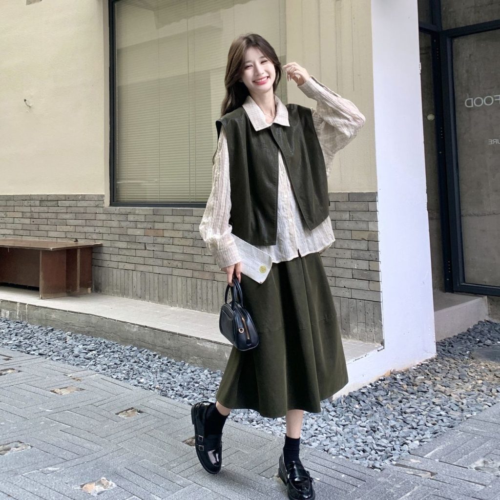 French Commuter Three-Piece Skirt Set with Vest Shirt and Skirt